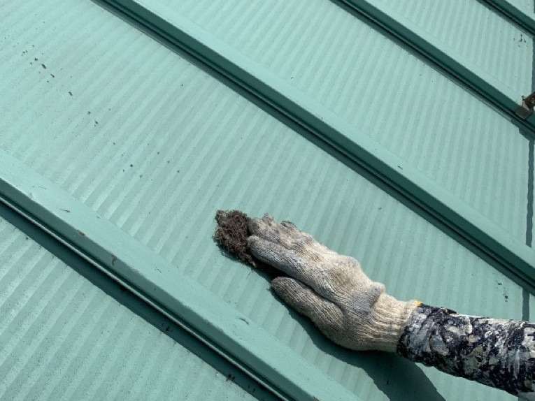 工場の屋根工事